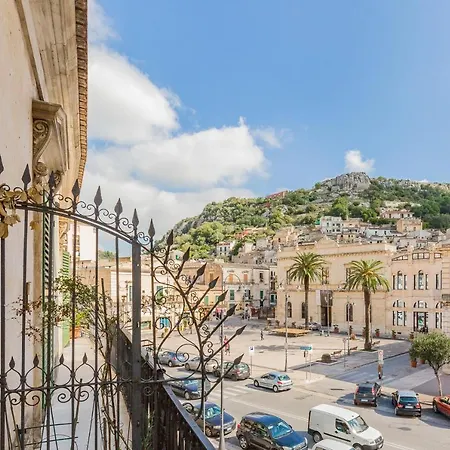 For Family - And * Modica