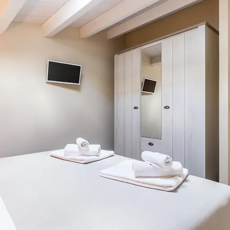 For Family - And Aparthotel Modica