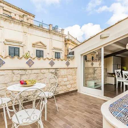 Aparthotel For Family - And Modica